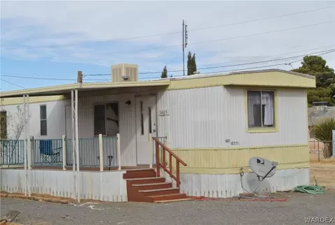 1605 E Glen Pl, Kingman, AZ 86409 photo 2