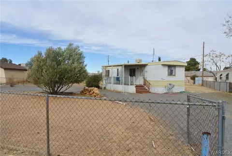 1605 E Glen Pl, Kingman, AZ 86409 photo 3