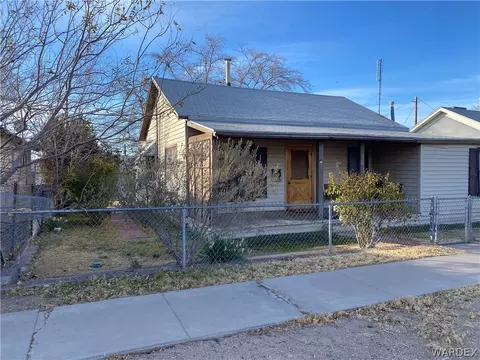 120 E Oak St, Kingman, AZ 86401 photo 2
