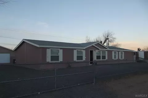 2525 E Carver Ave, Kingman, AZ 86409 photo 2