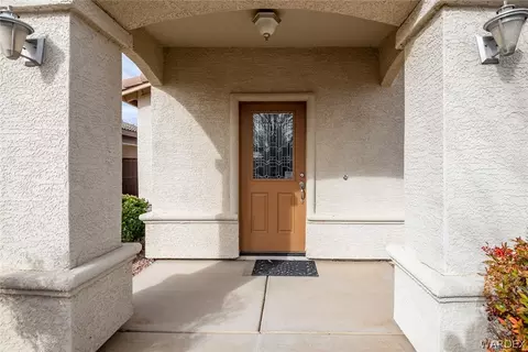3937 E Ames Ave, Kingman, AZ 86409 photo 2