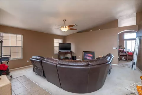 3937 E Ames Ave, Kingman, AZ 86409 photo 3