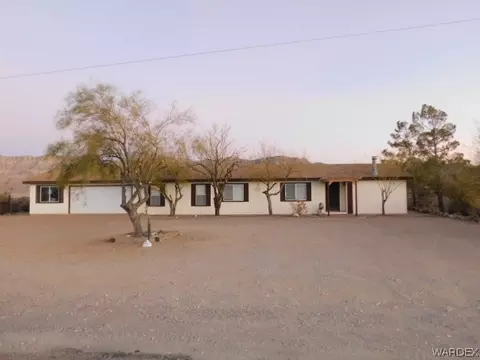 30440 N Haystack Dr, Meadview, AZ 86444 photo 3