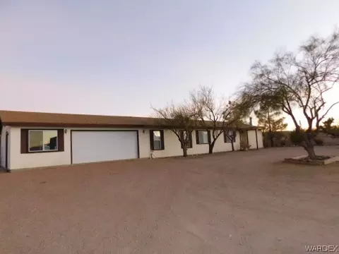 30440 N Haystack Dr, Meadview, AZ 86444 photo 1
