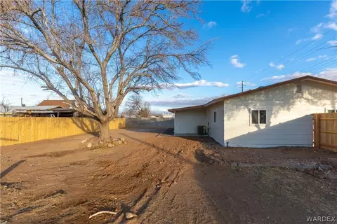 815 E Berk Ave, Kingman, AZ 86409 photo 33