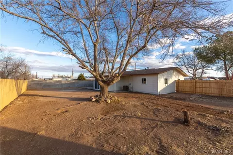 815 E Berk Ave, Kingman, AZ 86409 photo 32
