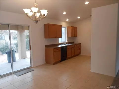 2115 Northfield, Kingman, AZ 86409 photo 4
