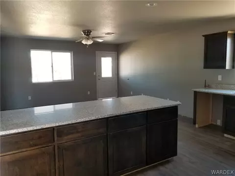 1625 E Potter Ave, Kingman, AZ 86409 photo 8