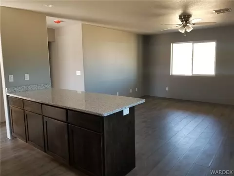 1635 E Potter Ave, Kingman, AZ 86409 photo 9