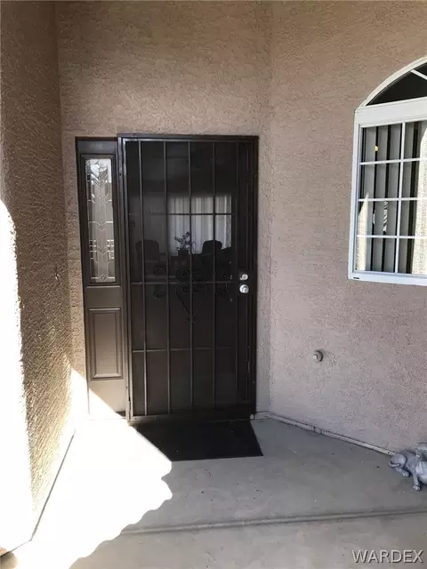 3933 E Ames Ave, Kingman, AZ 86409 photo 4