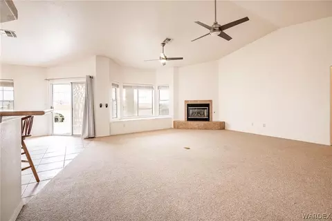 5562 N Storm Cloud Dr, Kingman, AZ 86409 photo 10