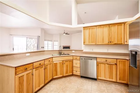 5562 N Storm Cloud Dr, Kingman, AZ 86409 photo 14