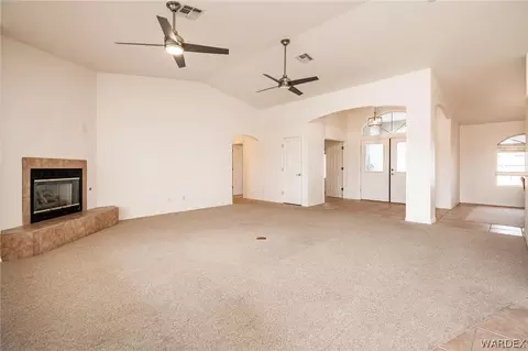5562 N Storm Cloud Dr, Kingman, AZ 86409 photo 8
