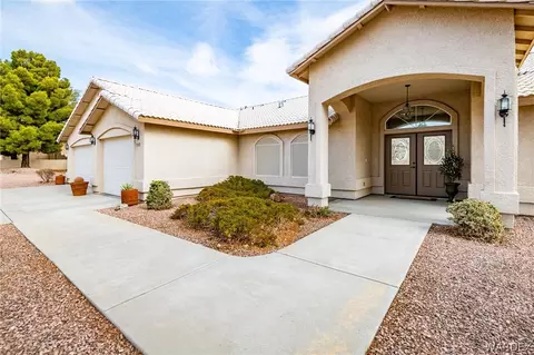 5562 N Storm Cloud Dr, Kingman, AZ 86409 photo 6