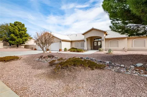 5562 N Storm Cloud Dr, Kingman, AZ 86409 photo 1