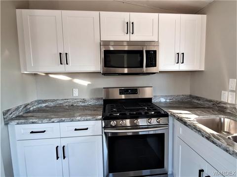 1392 E Ruby Way, Fort Mohave, AZ 86426 photo 4