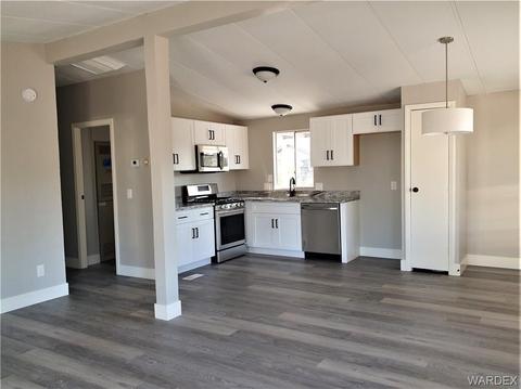 1392 E Ruby Way, Fort Mohave, AZ 86426 photo 2