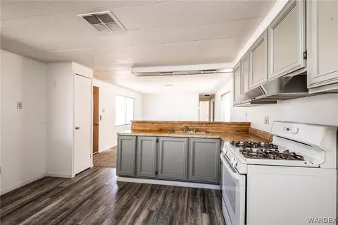 3294 E Thompson Ave, Kingman, AZ 86409 photo 10
