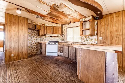 3045 E Mcvicar Ave, Kingman, AZ 86409 photo 7