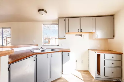 2505 E Packard Ave, Kingman, AZ 86409 photo 14