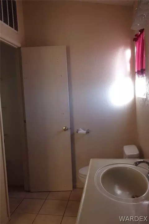 2445 E Calle Roberta, Kingman, AZ 86409 photo 17