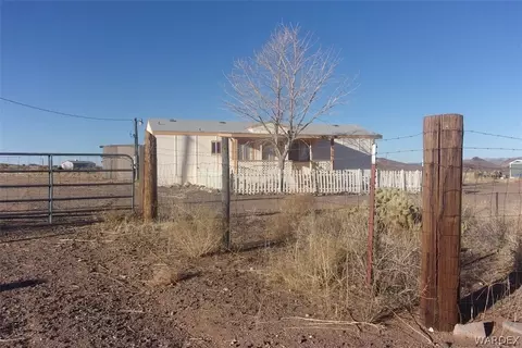 2445 E Calle Roberta, Kingman, AZ 86409 photo 2