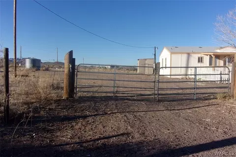 2445 E Calle Roberta, Kingman, AZ 86409 photo 3