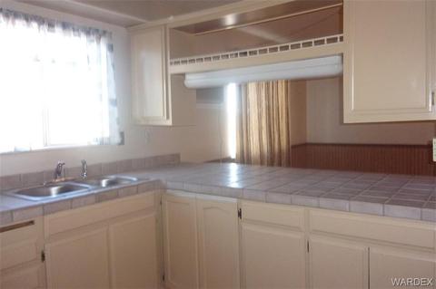 2445 E Calle Roberta, Kingman, AZ 86409 photo 12