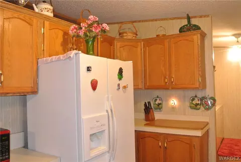 511 E Beverly Ave, Kingman, AZ 86409 photo 13