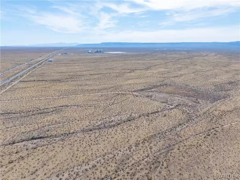 206-23 015 I-40 132, Kingman, AZ 86401 photo 5