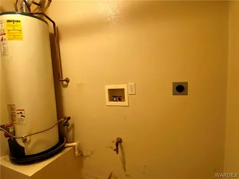 3310 N Apache St, Kingman, AZ 86401 photo 10