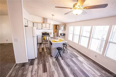 2394 E Thompson Ave, Kingman, AZ 86409 photo 7