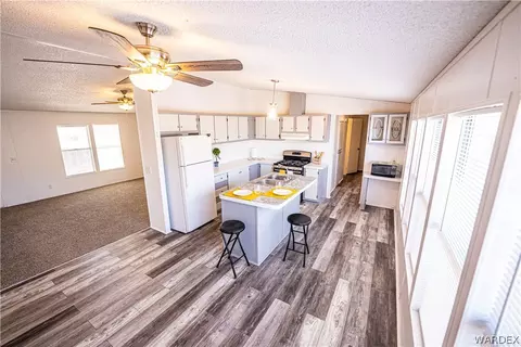 2394 E Thompson Ave, Kingman, AZ 86409 photo 8