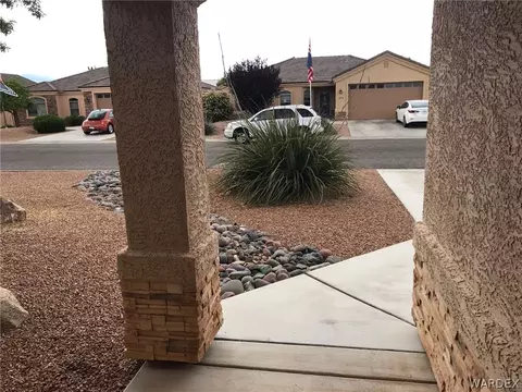 3977 E Mcvicar Ave, Kingman, AZ 86409 photo 4