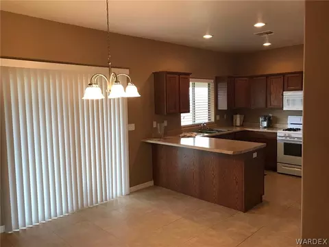 3977 E Mcvicar Ave, Kingman, AZ 86409 photo 9