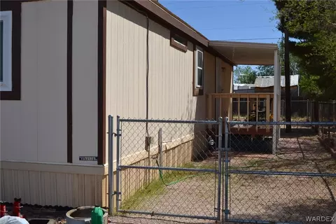 3084 E Suffock Ave, Kingman, AZ 86409 photo 2