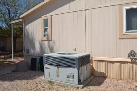 3084 E Suffock Ave, Kingman, AZ 86409 photo 5