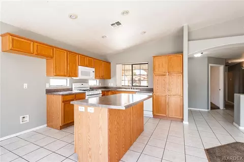 3912 E Lass Ave, Kingman, AZ 86409 photo 7