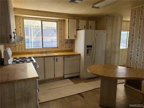 2275 E Lass Ave, Kingman, AZ 86409 photo 10