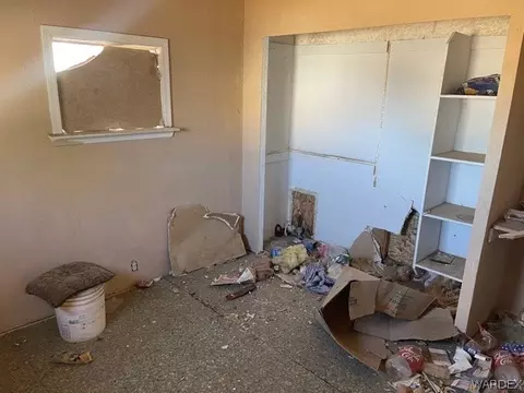 3306 E Thompson Ave, Kingman, AZ 86409 photo 2