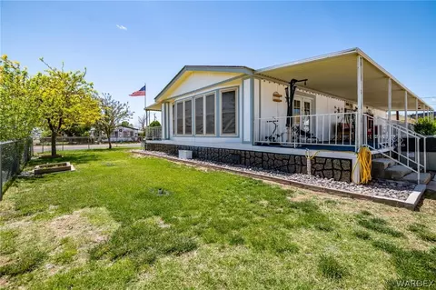 2215 E Snavely Ave, Kingman, AZ 86409 photo 2