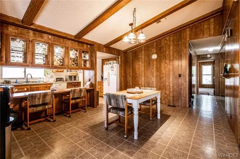 2215 E Snavely Ave, Kingman, AZ 86409 photo 9