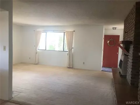 7619 E Monte Tesoro Dr, Kingman, AZ 86401 photo 4