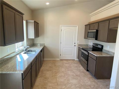 3301 E Coarra Dr, Kingman, AZ 86409 photo 6