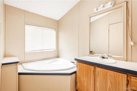 3025 E Devlin Ave, Kingman, AZ 86409 photo 16