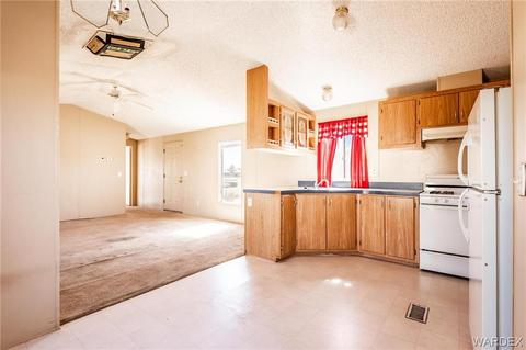 3025 E Devlin Ave, Kingman, AZ 86409 photo 8