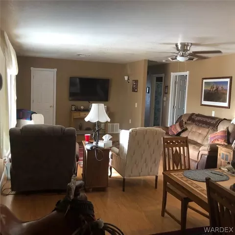 7701 E Concho Dr, Kingman, AZ 86401 photo 5