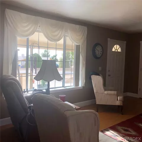 7701 E Concho Dr, Kingman, AZ 86401 photo 3