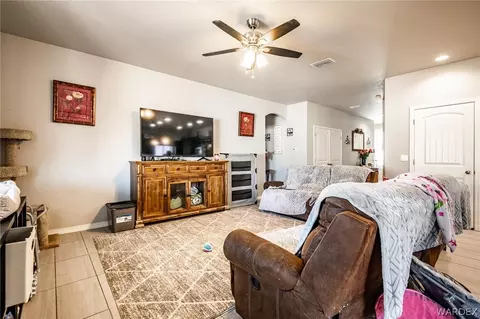 4844 E Lazy River Rd, Kingman, AZ 86401 photo 5