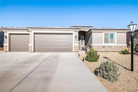 4844 E Lazy River Rd, Kingman, AZ 86401 photo 2